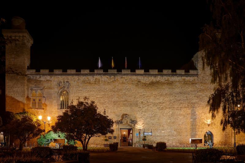 Hotel De 3*